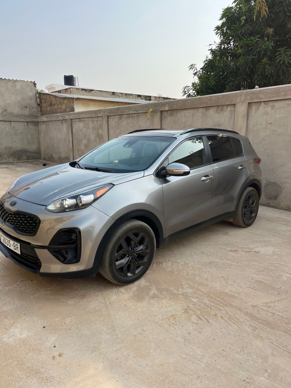 KIA SPORTAGE — location de voiture Lomé, Togo