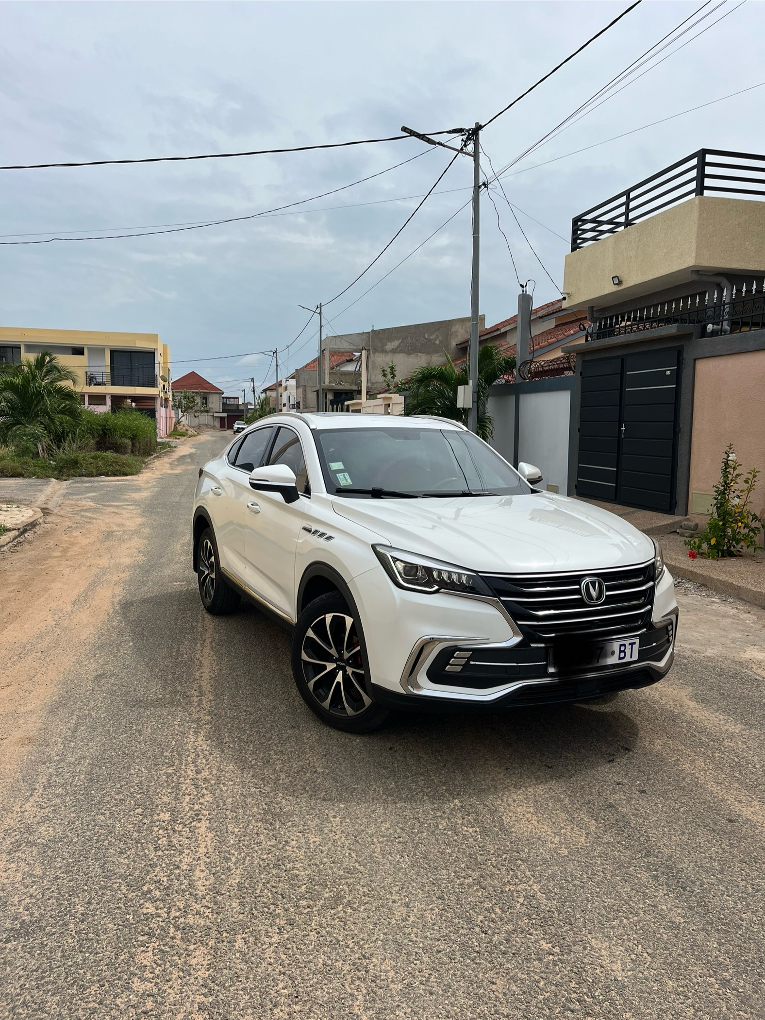 CHANGAN — location de voiture Lomé, Togo
